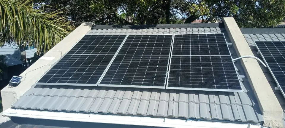 Rooftop solar panel installation, Cape Town