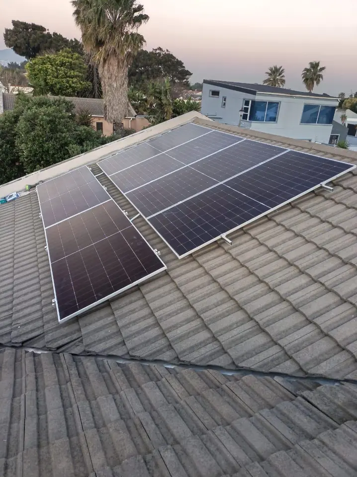 Rooftop solar panel installation on a home in Edgemead, Cape Town